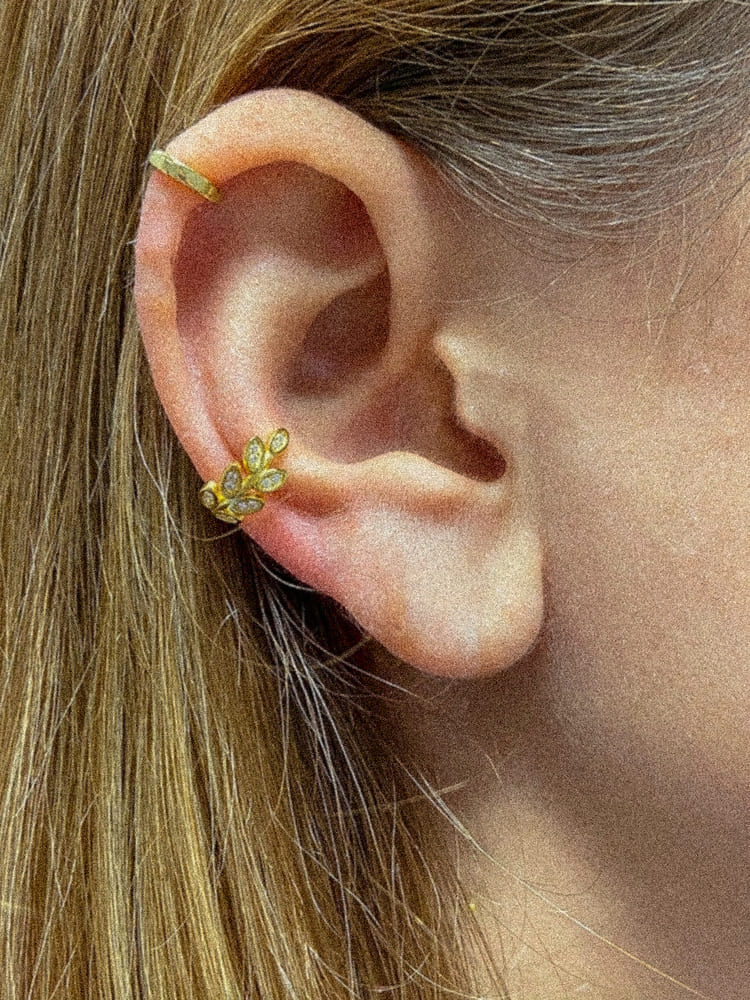 Iris - Ear cuff - Plata - Zambba
