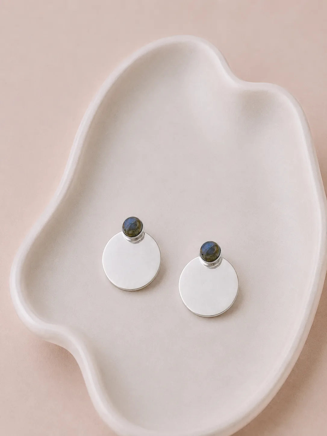 Beatrice - Clip-on earrings