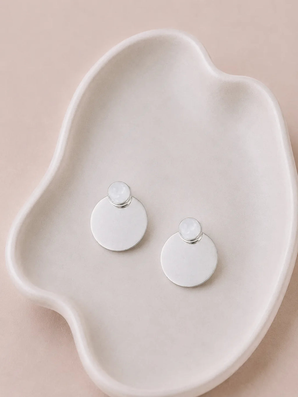 Beatrice - Clip-on earrings
