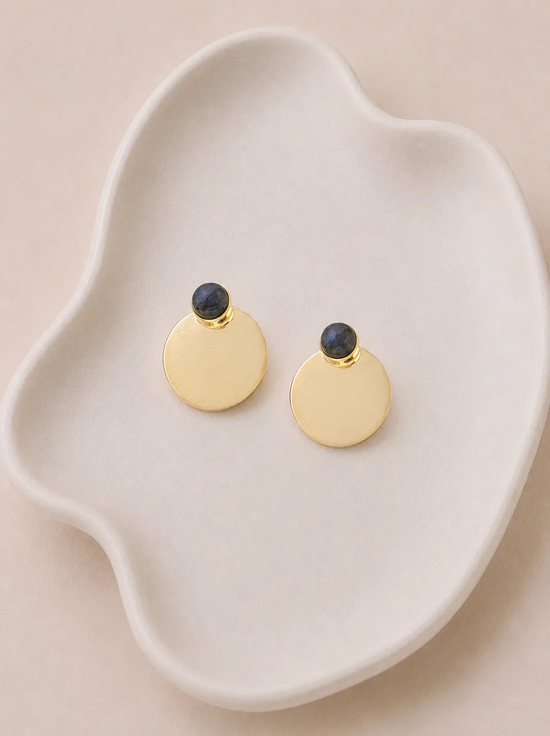 Beatrice - Clip-on earrings